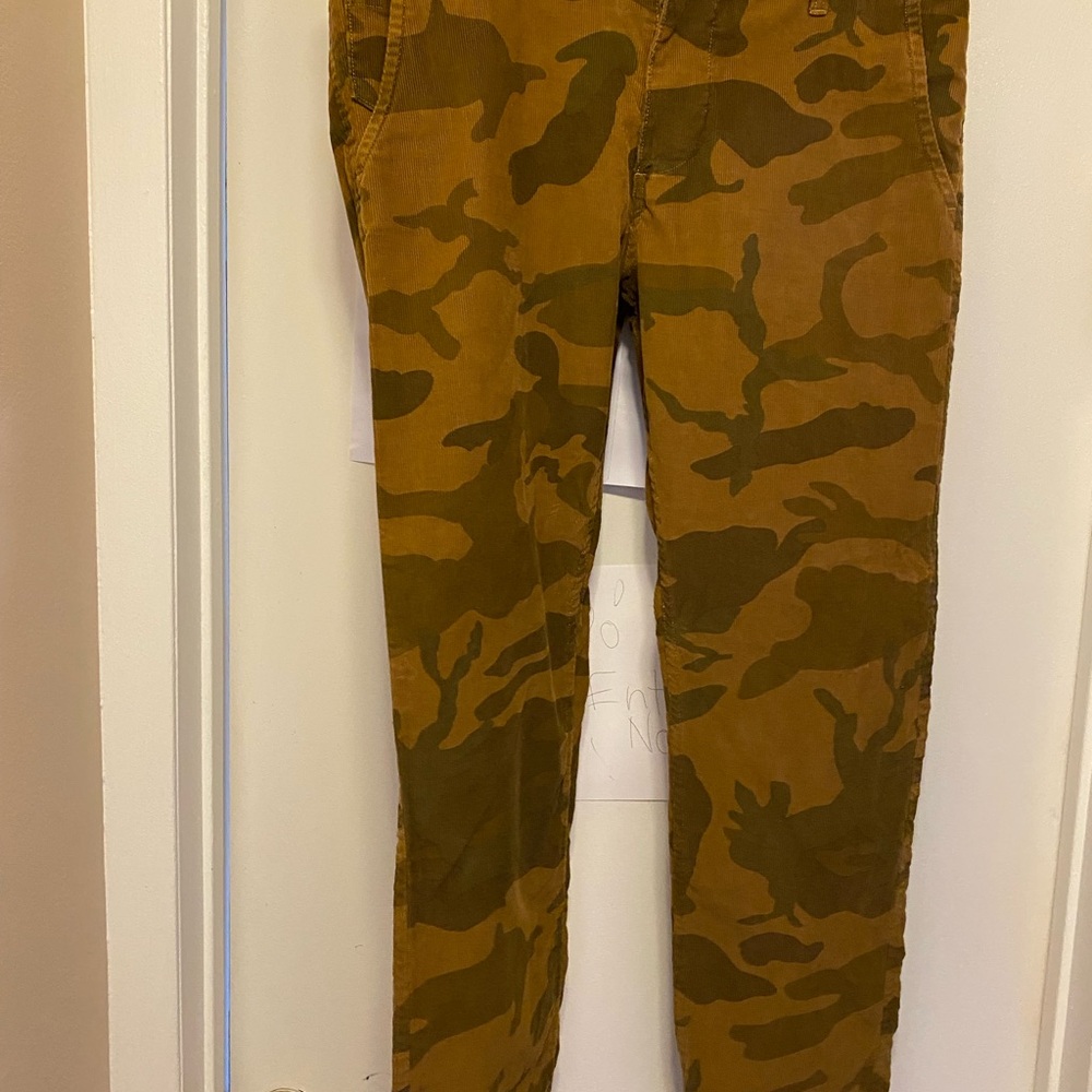 Dockers Men's Corduroy Pants in Camouflage
